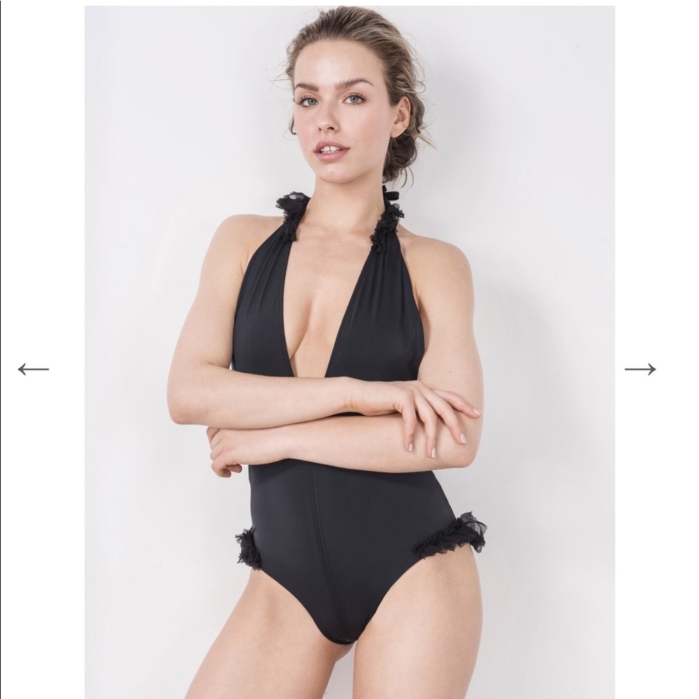 One piece plunge swimsuit
